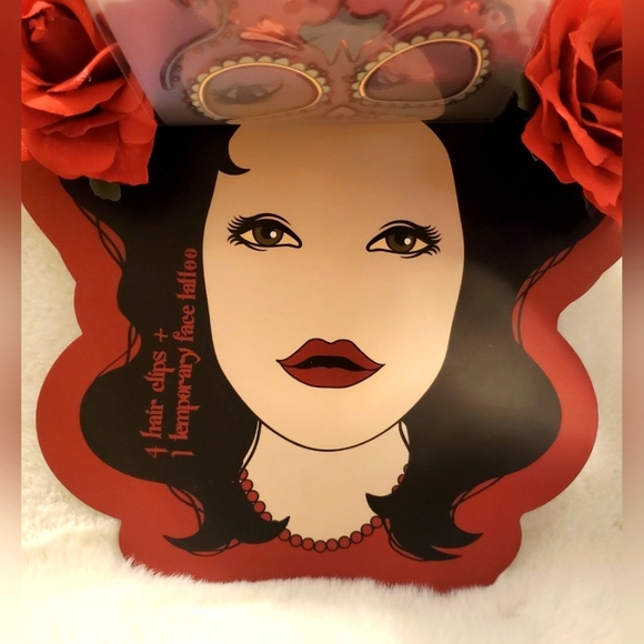 Temporary Sugar Skull Day of the Dead Face Tattoo with Clips - Picture 3 of 5